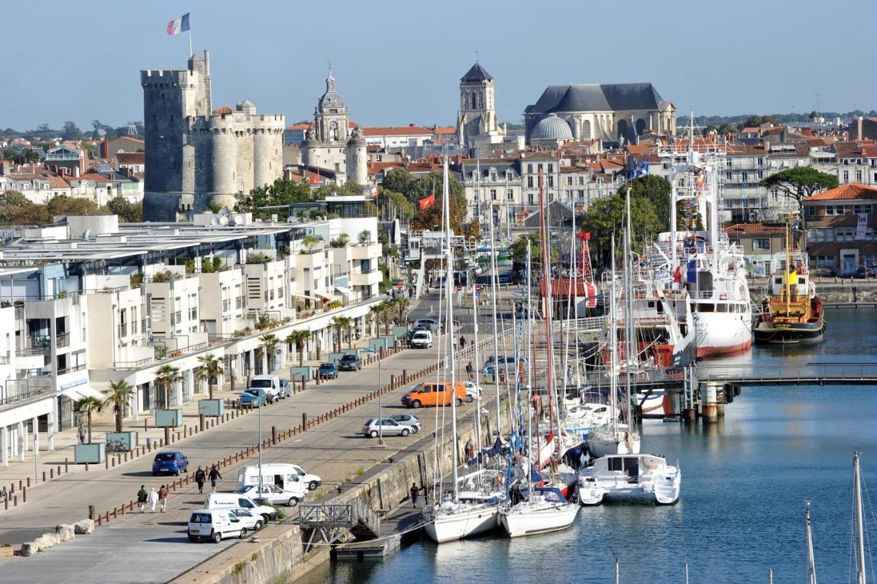 Charmant Cocon Iode Cosy Equipe, Baigne De Lumiere, Situe Au Coeur De La Rochelle A 1Min A Pied Du Marche Central Avec Tv Et Wifi Esterno foto