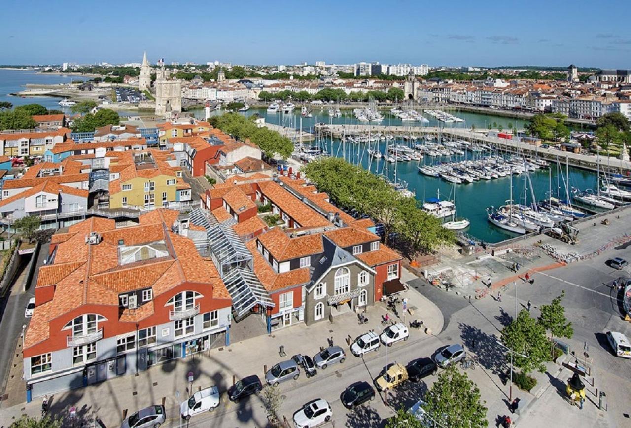 Charmant Cocon Iode Cosy Equipe, Baigne De Lumiere, Situe Au Coeur De La Rochelle A 1Min A Pied Du Marche Central Avec Tv Et Wifi Esterno foto